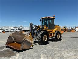 JOHN DEERE 544P