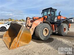 HITACHI ZW330-6