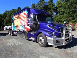 VOLVO VNL64T300