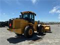 JOHN DEERE 544P Thumbnail 3